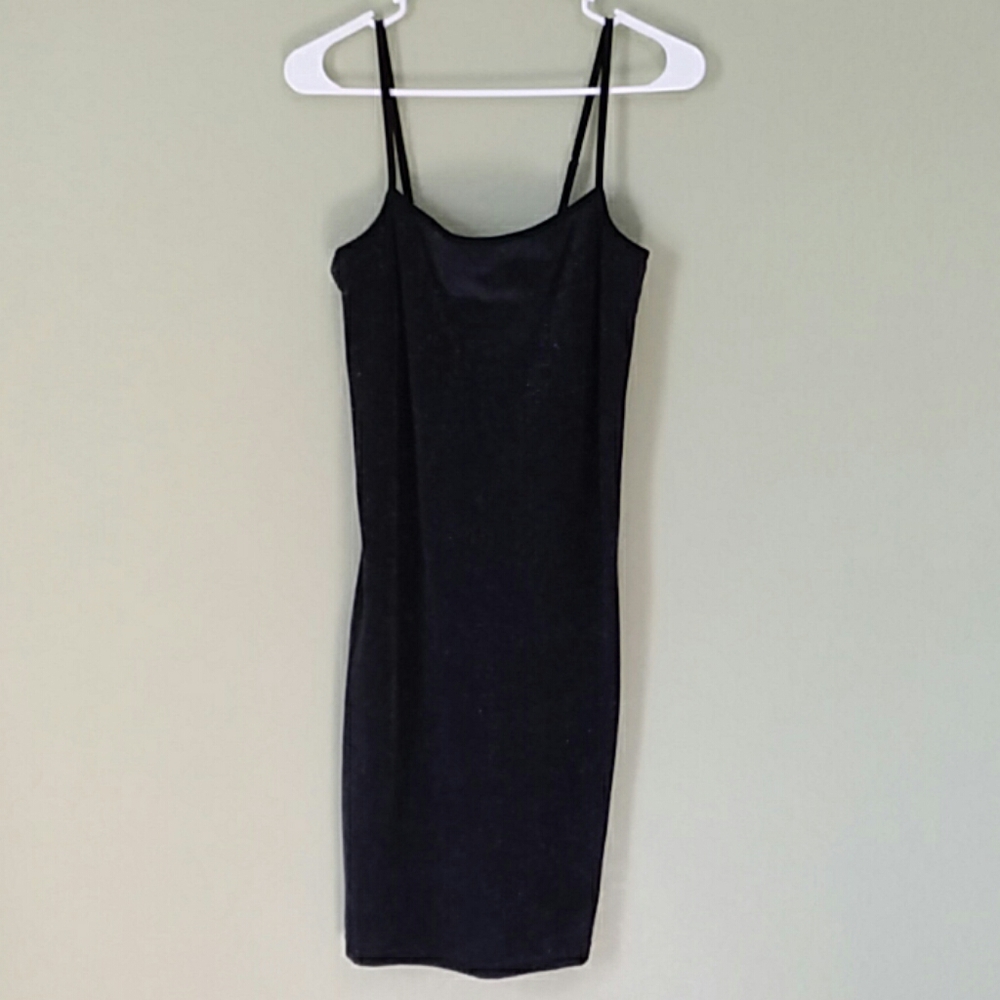 FOREVER 21 Black Dress